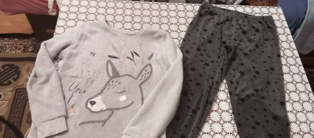 Продам м'якеньку піжаму на дівчинку