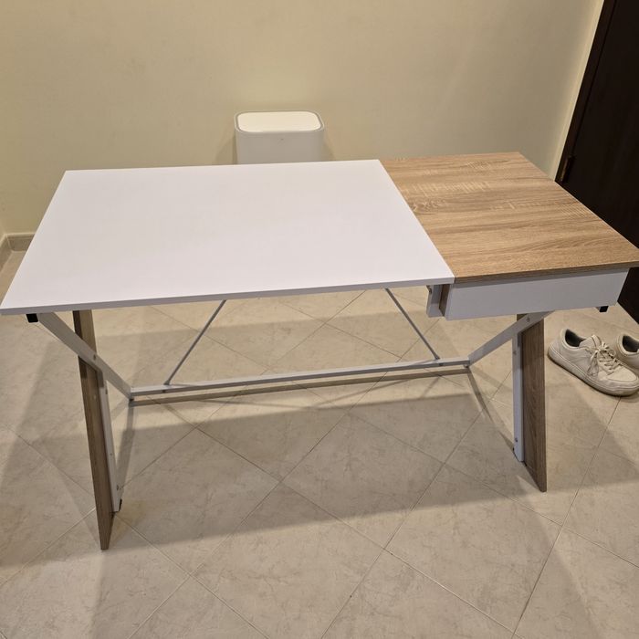 Conjunto secretaria e cadeira para escritório