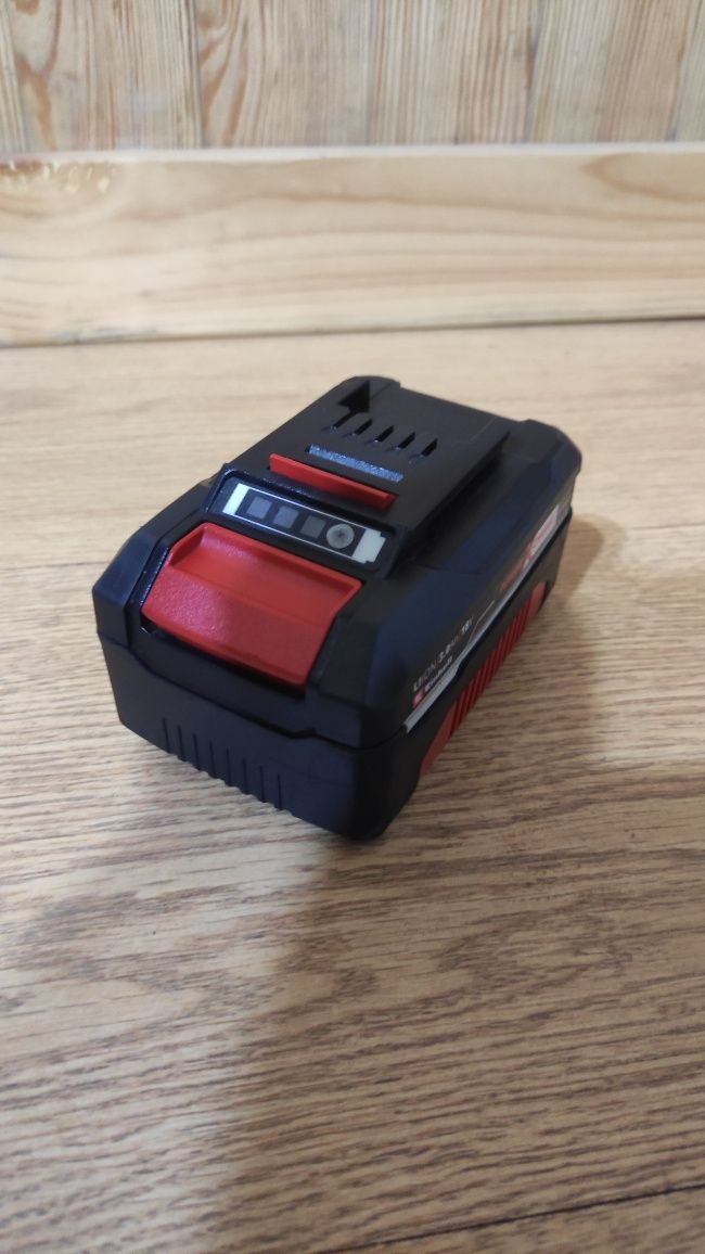 Аккумулятор Einhell Power-X-Change Plus 18V 3A