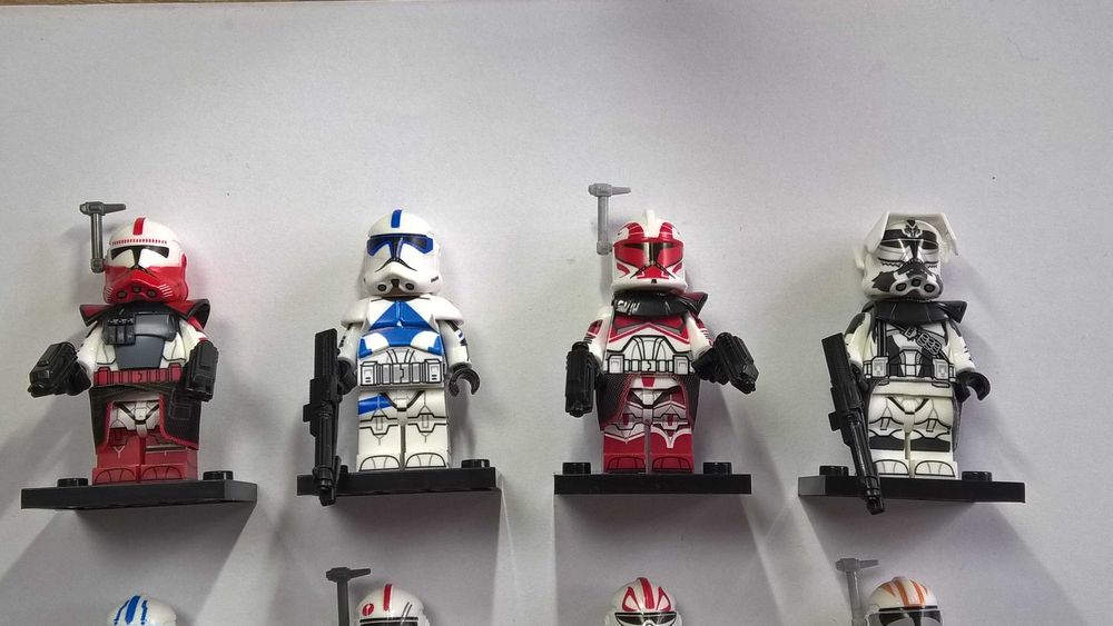 8 Figurek Star Wars różnego rodzaju kompatybilne z Lego
