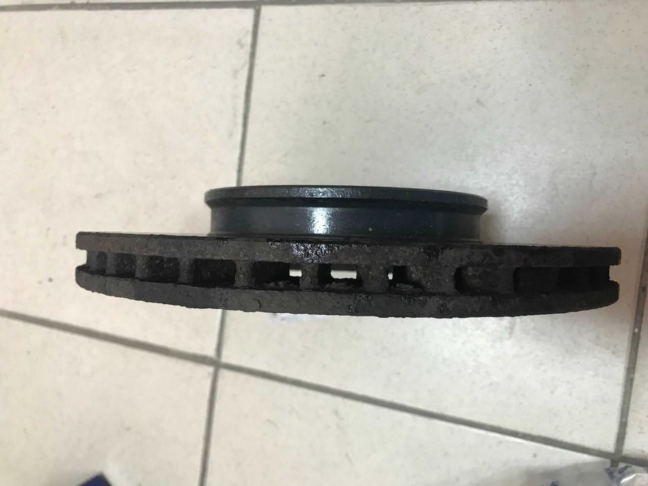 продам диски гальмівні Hyundai Accent 2012