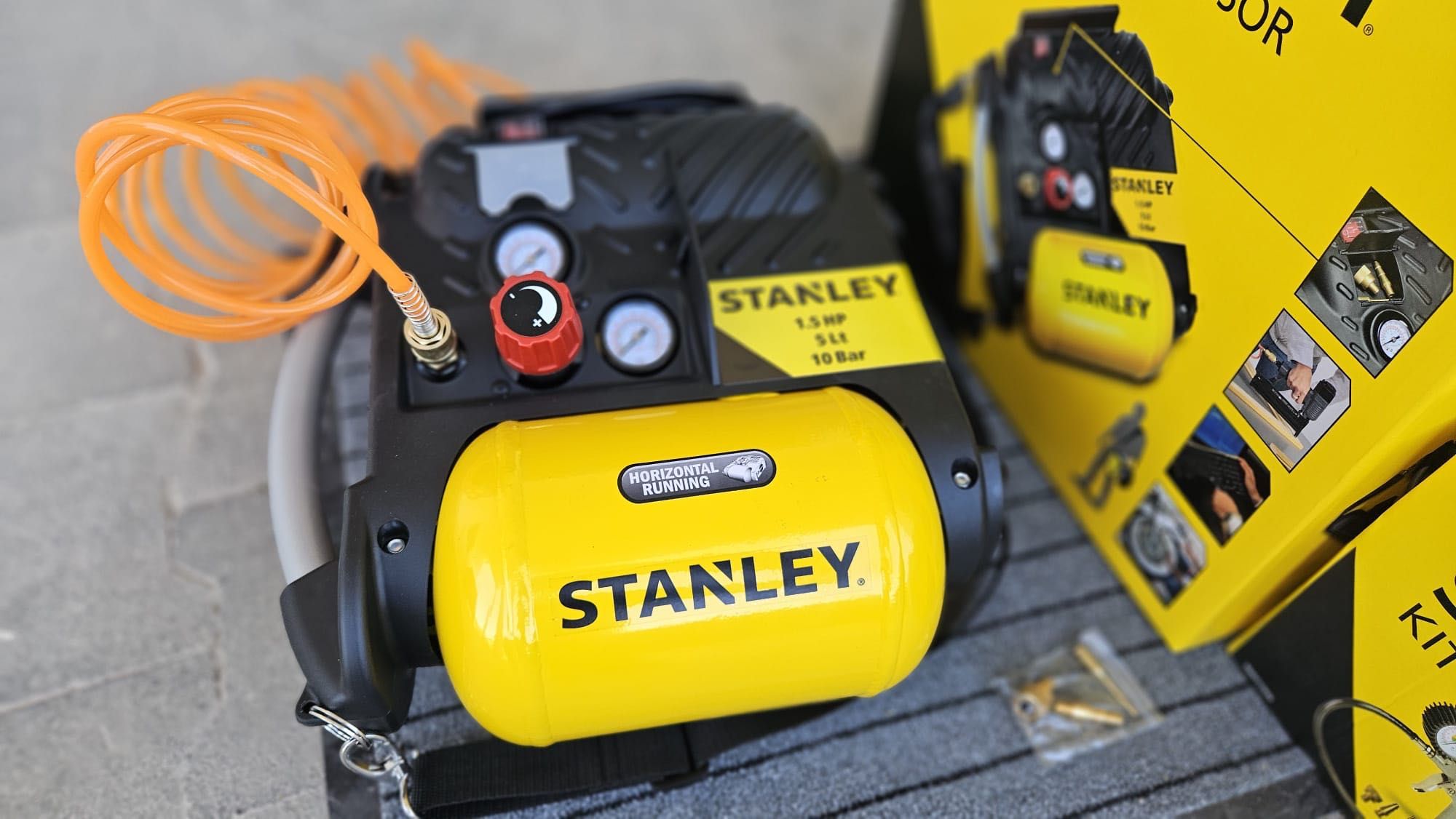 Compressor portátil Stanley DN200/10/5 + acessórios