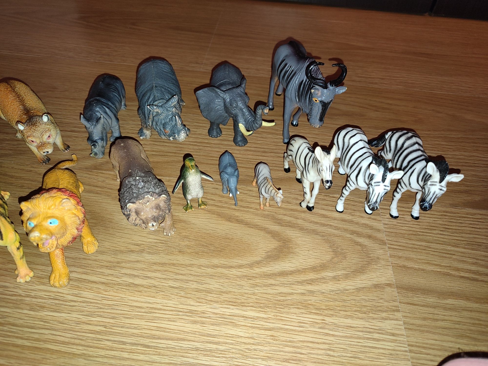 Figuras plástico PVC animais da selva