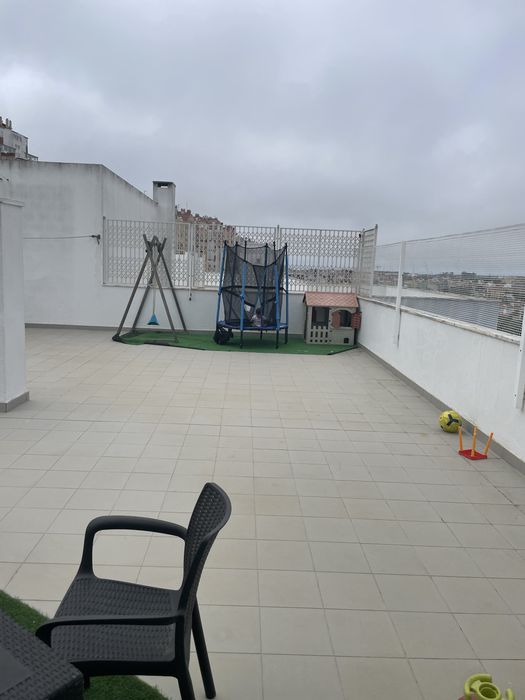 Faço todo tipo de reparações ao domicilio