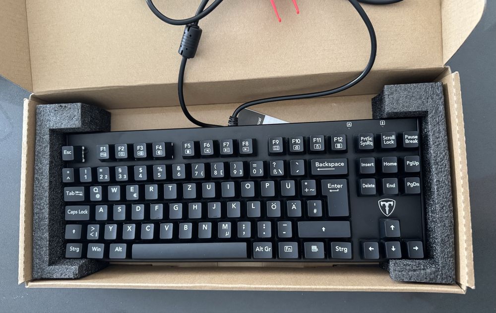 Teclado Mecânico Gaming Tomoko l-500
