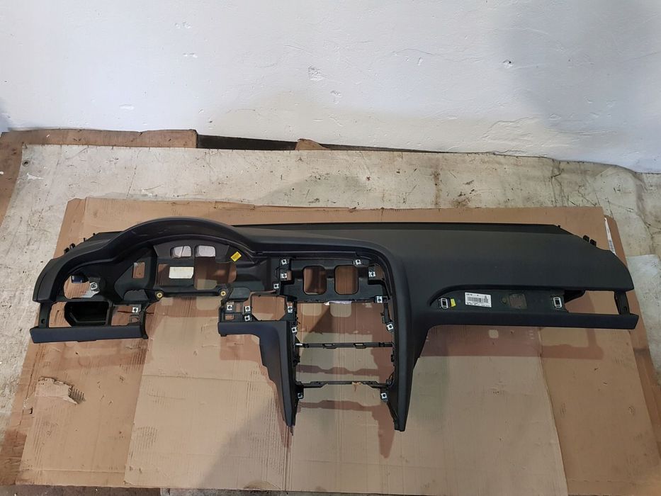 DESKA ROZDZIELCZA KOKPIT 4F1857041R AUDI A6 C6 3.0TDI 05r AIRBAG