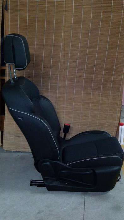 Banco passageiro Renault Megane IV NOVO