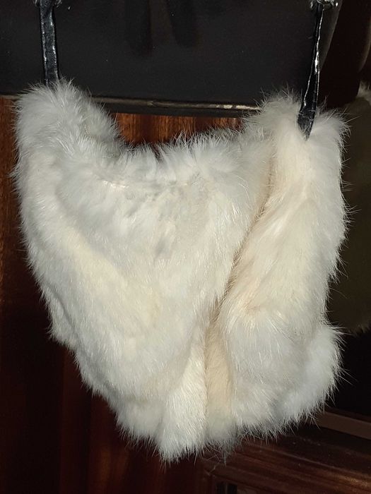 Mala De Pelo Branco