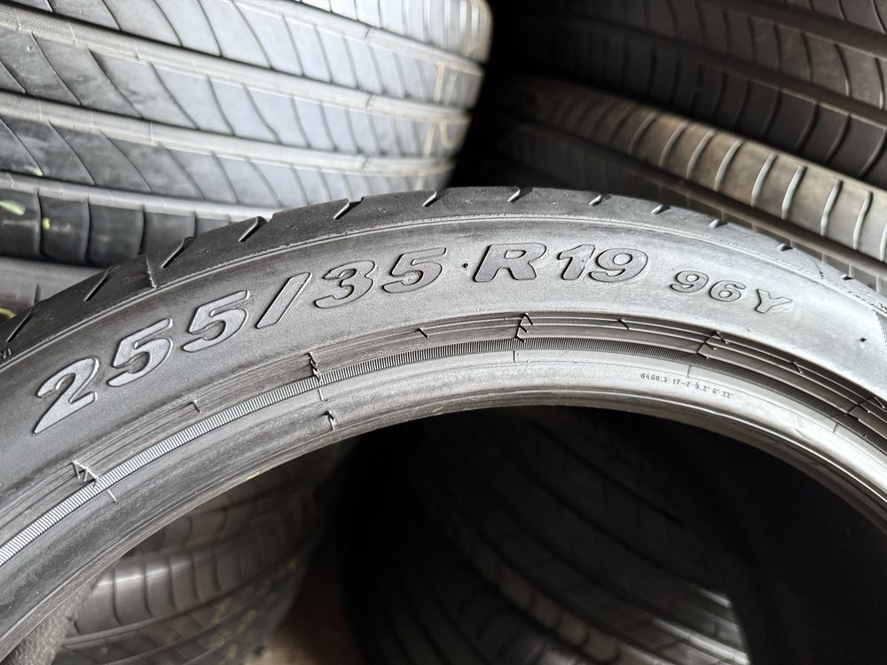Літні шини 255/35 R19 Pirelli PZero 2шт.