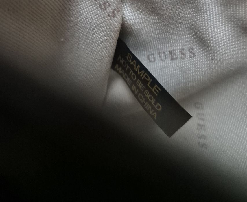 Torebka Guess status mini nowa