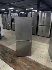 Холодильник класу А++ Indesit st-142 європейської якості