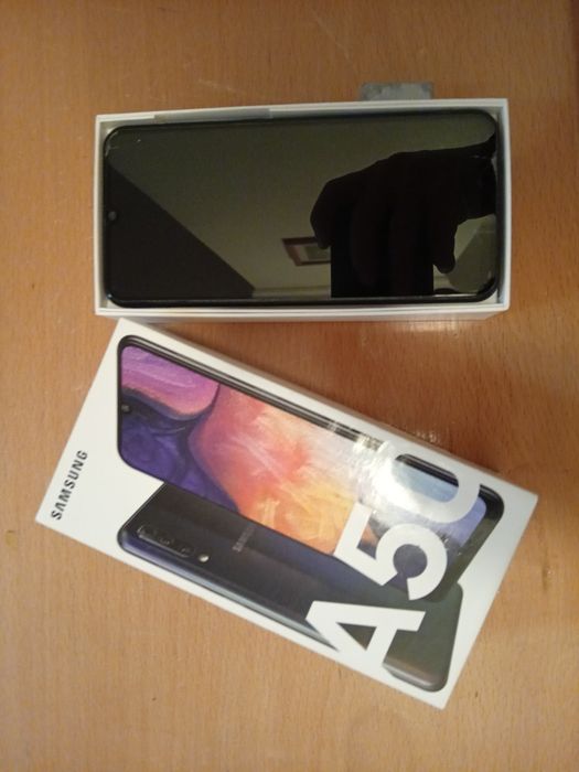 Telemovel SAMSUNG A50