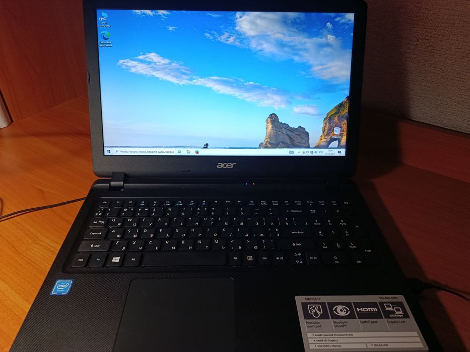 Ноутбук acer     .
