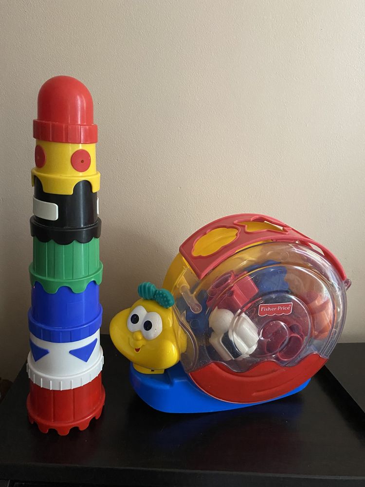 Sorter klockow Fisher Price wieża z kubeczkow Ikea