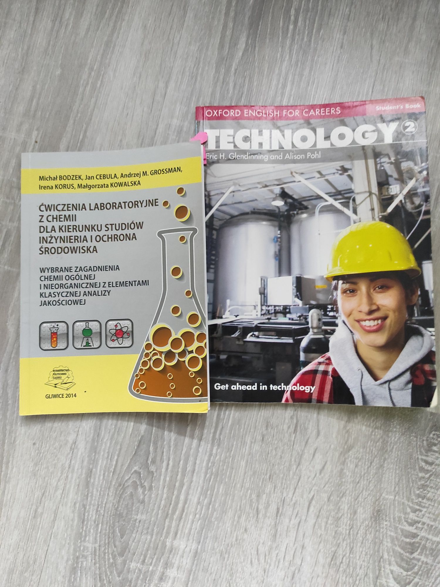 Książki dla studenta, chemia i angielki