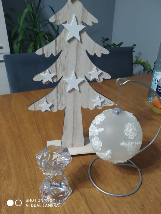 Zestaw dekoracyjny świąteczny.