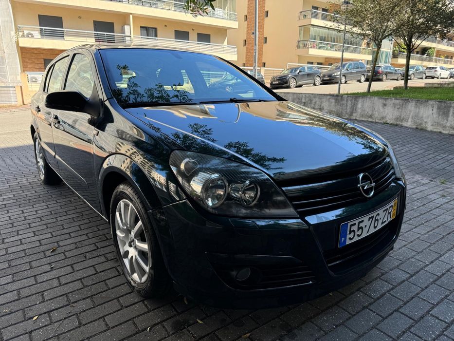 Opel Astra H 1.4 gasolina
