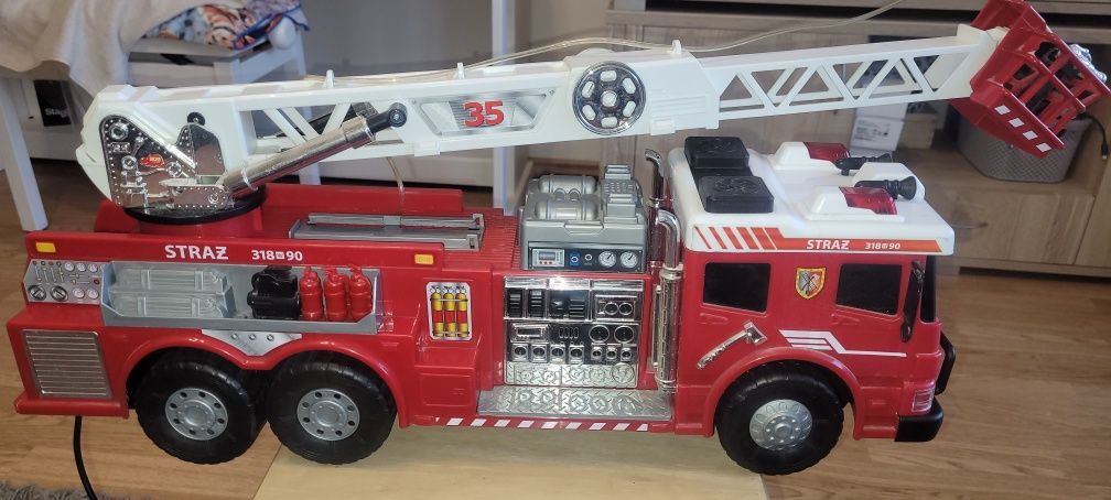 Wóz strażacki- Straż pożarna