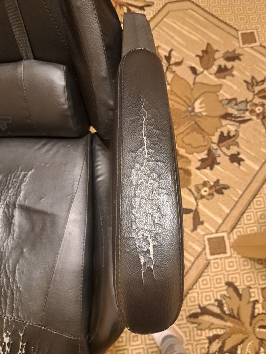 Крісло для геймерів GT RACER X-2323.