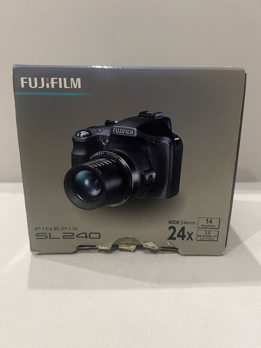 Digital Camera FinePix SL240