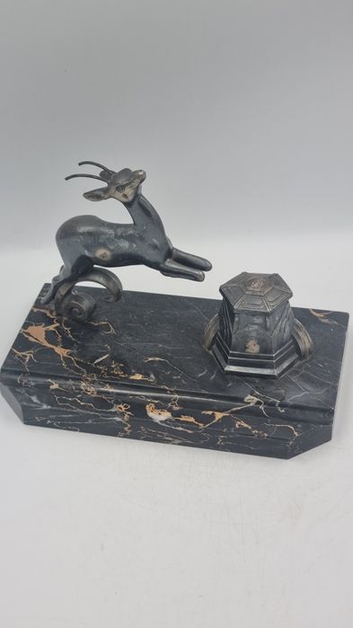 Figura antylopy z kałamarzem Art-Deko