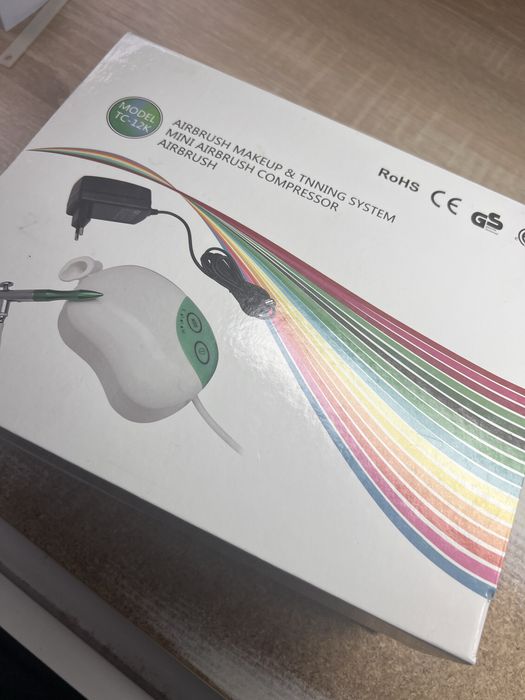 Продам Компресор з аерографом 0,3 мм FENGDA ROYALMAX TC-12K