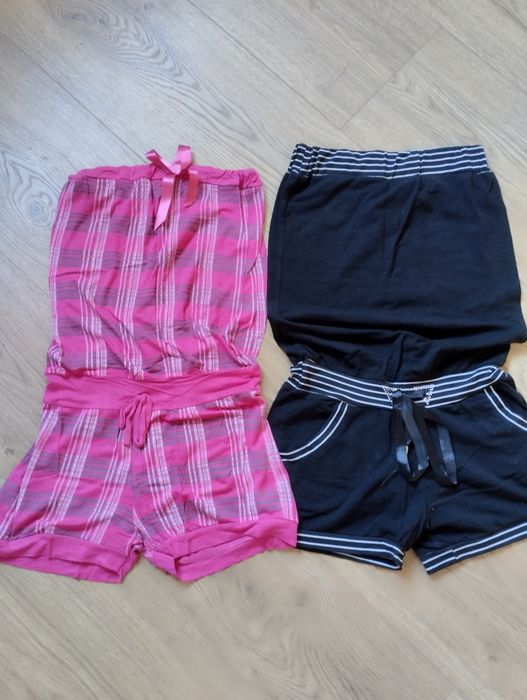 Dwa kombinezony letnie