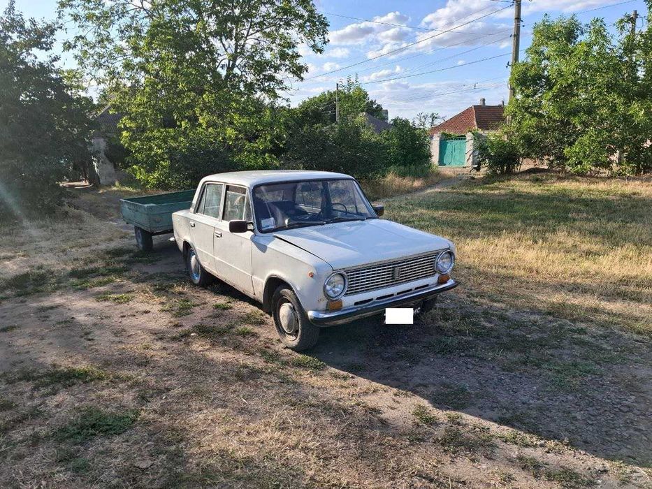 Продажа автомобиля ВАЗ 21011