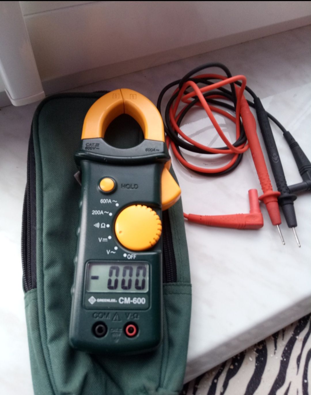 GreenLee CM-600 Профессиональные токовые клещи