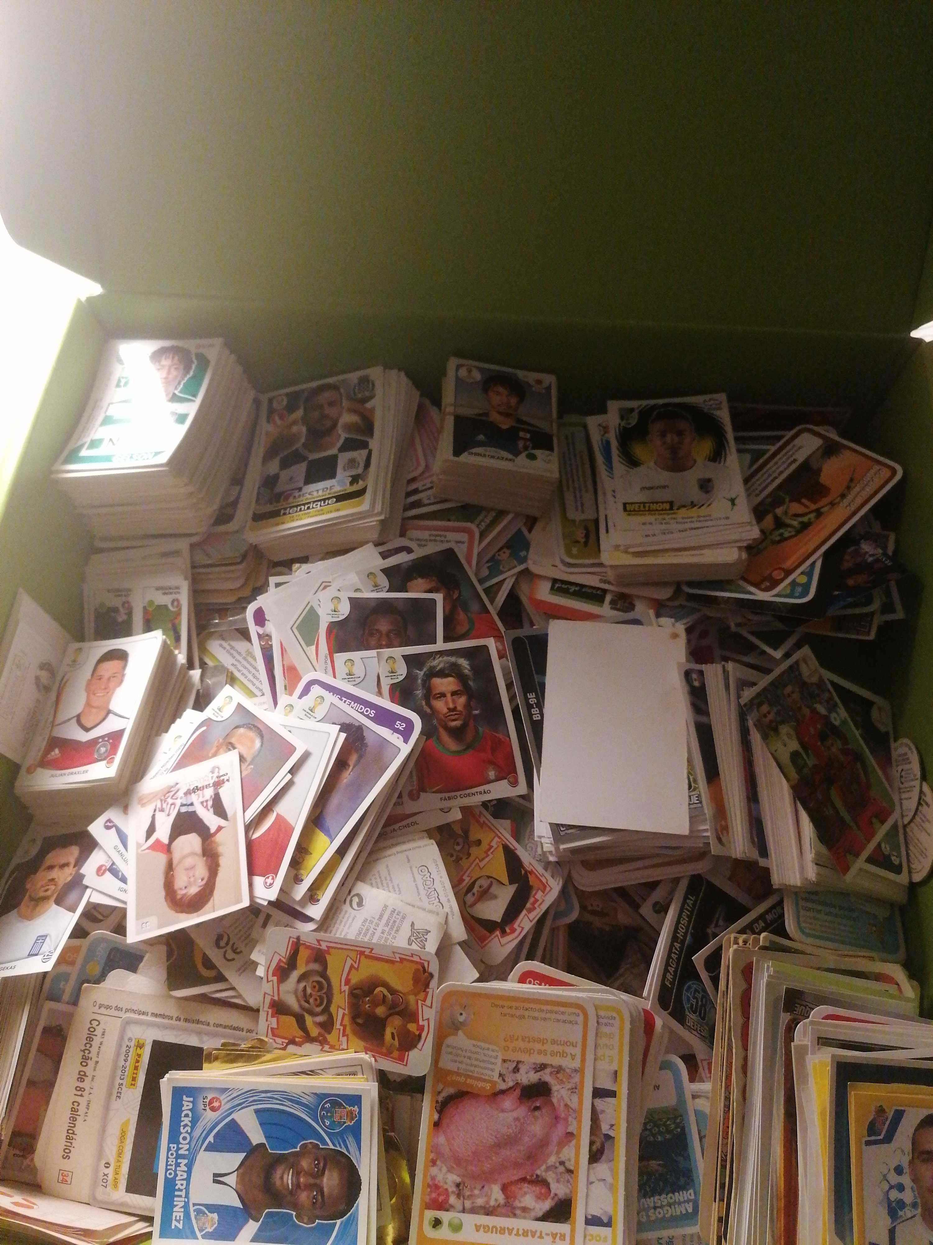 Panini, cromos em bom estado