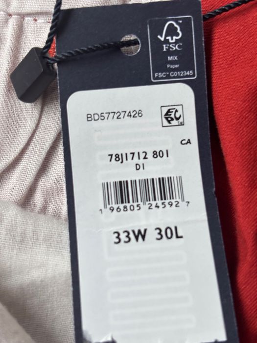 Nowe Tommy Hilfiger spodnie Chinosy 33/30