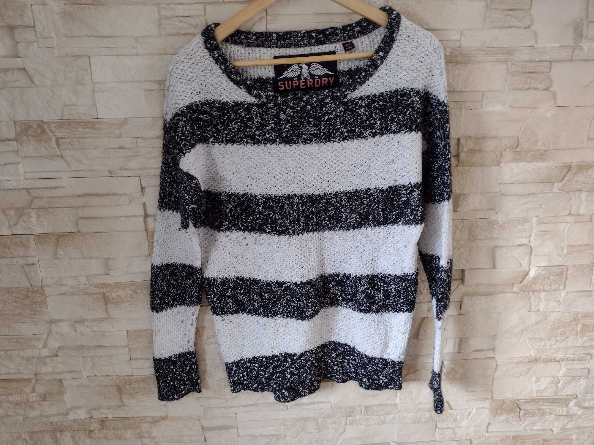 Sweter superdry rozmiar M
