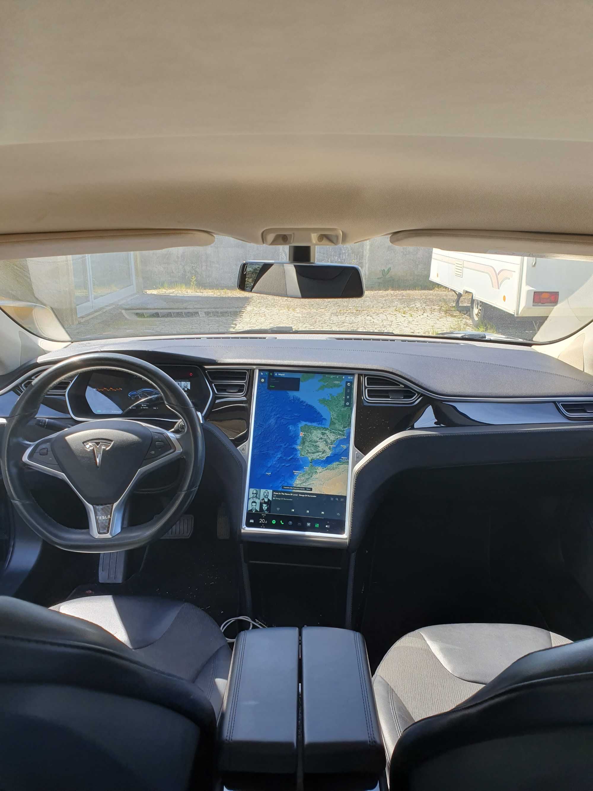 Tesla Model S - Venda Urgente
