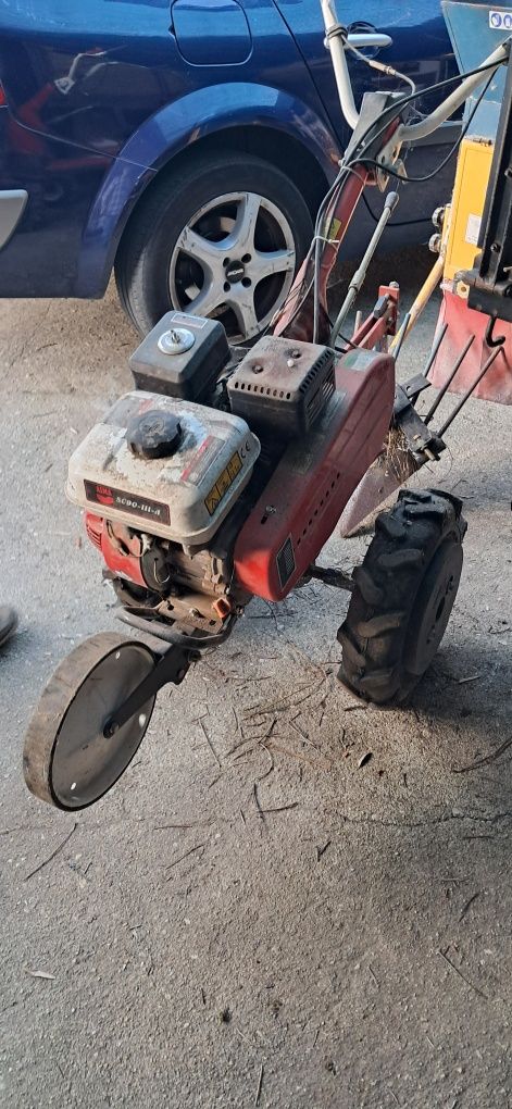 Moto cultivadora