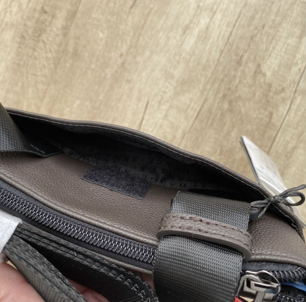 Сумка Armani , Armani Exchange. Оригинал !