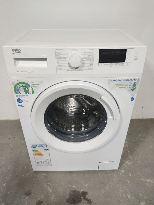 Пральна машинка Beko з Європи 7 kg.1000 об.хв.. 40 cm. вузька