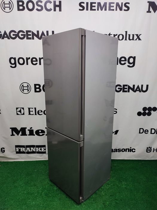 Двокамерний холодильник Miеlе KFN 28133