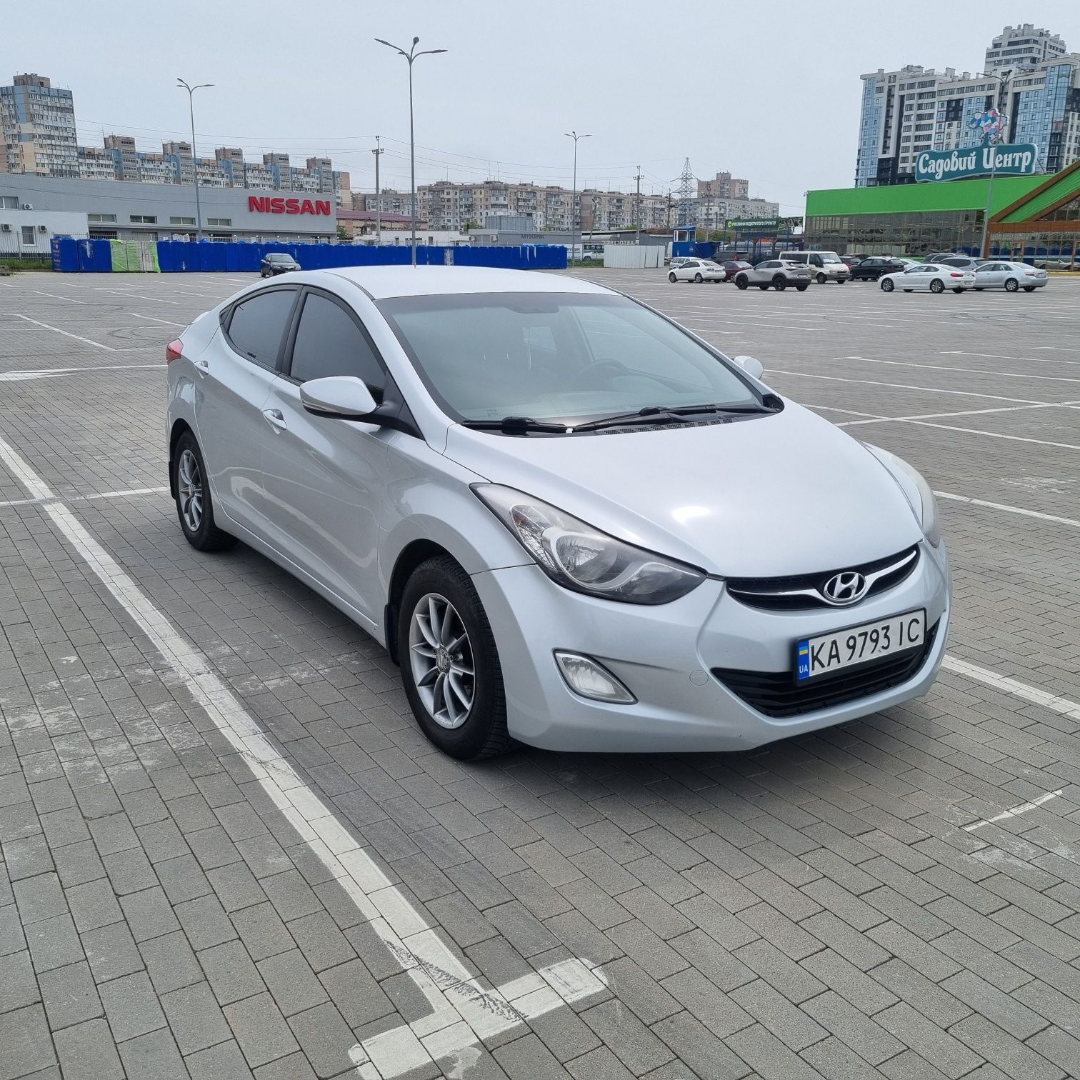 Hyundai Elantra 1.8AT Limited