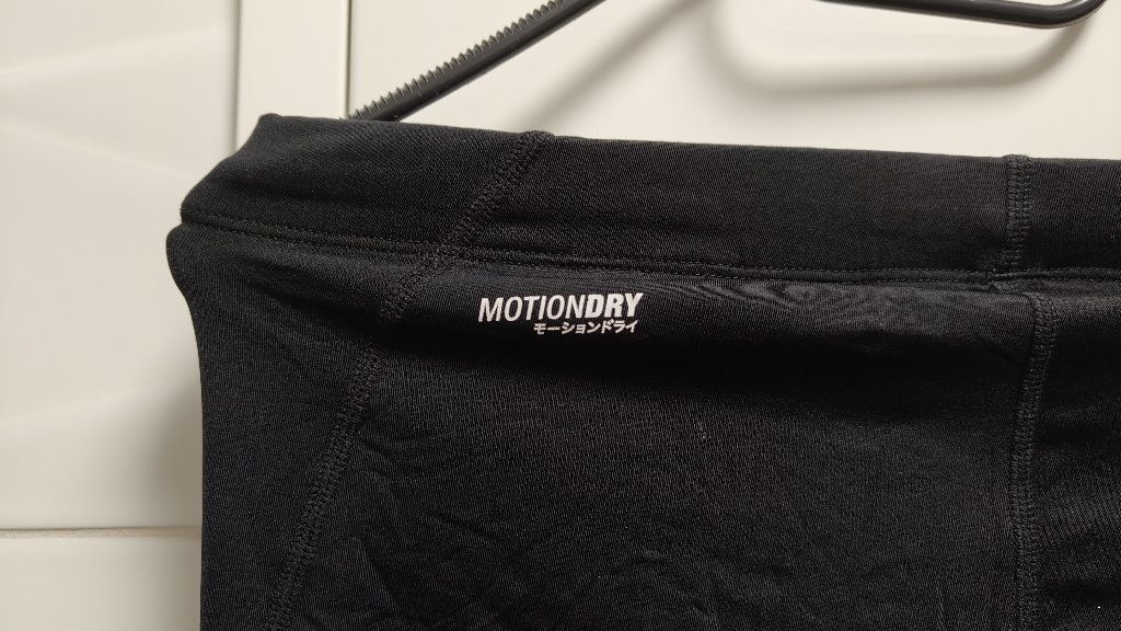 Getry legginsy Asics r. M Motiondry czarne
