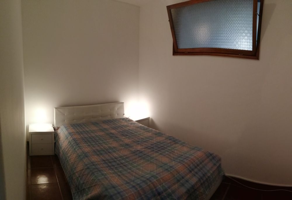 Aluga se quarto em areia árvore vila do conde