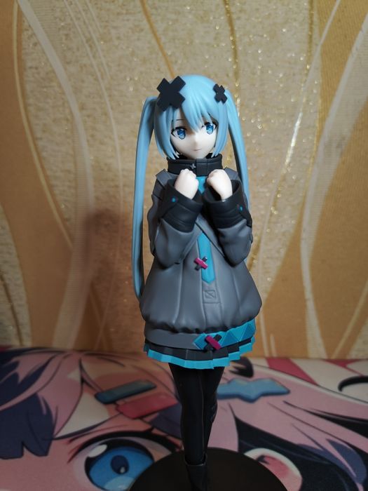 Оригінальна фігурка Hatsune Miku - Project Sekai - Luminasta