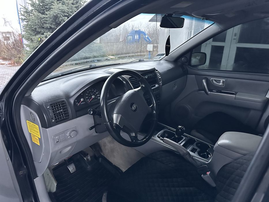 Kia Sorento 4Х4 2.5TDI 2006рік облужене авто  сів поїхав