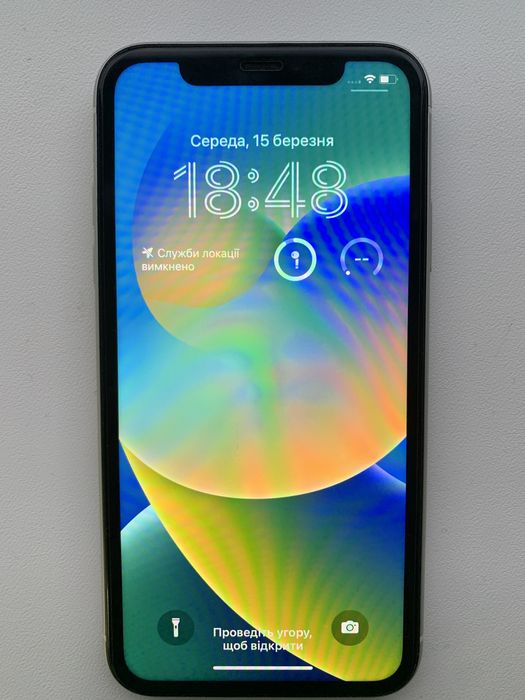 Продаю IPhone XR