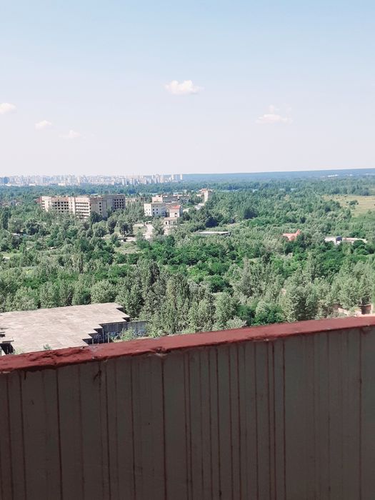 Продаж 1к вул. Милославська  18