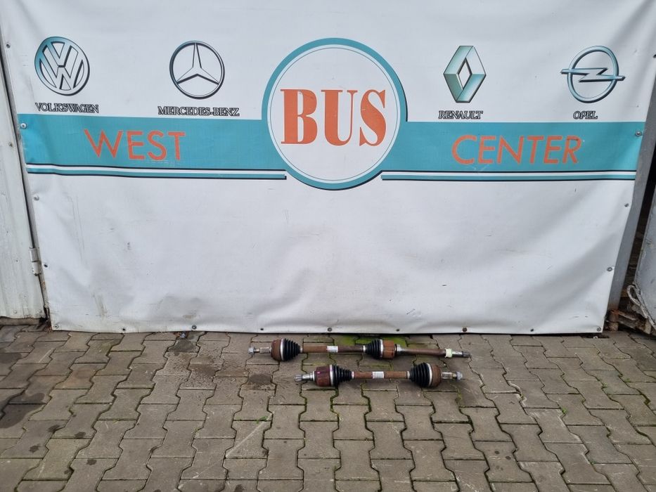 Полуось права ліва Мастер 3/4 Renault Master 3 Movano