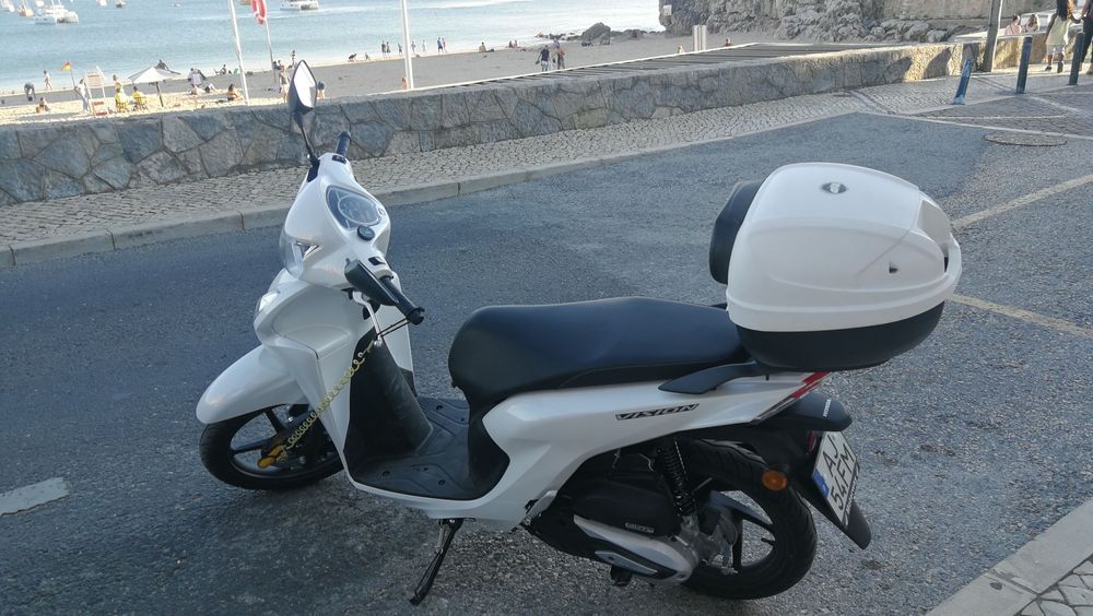 Honda Vision 110cc com 2.906 Km