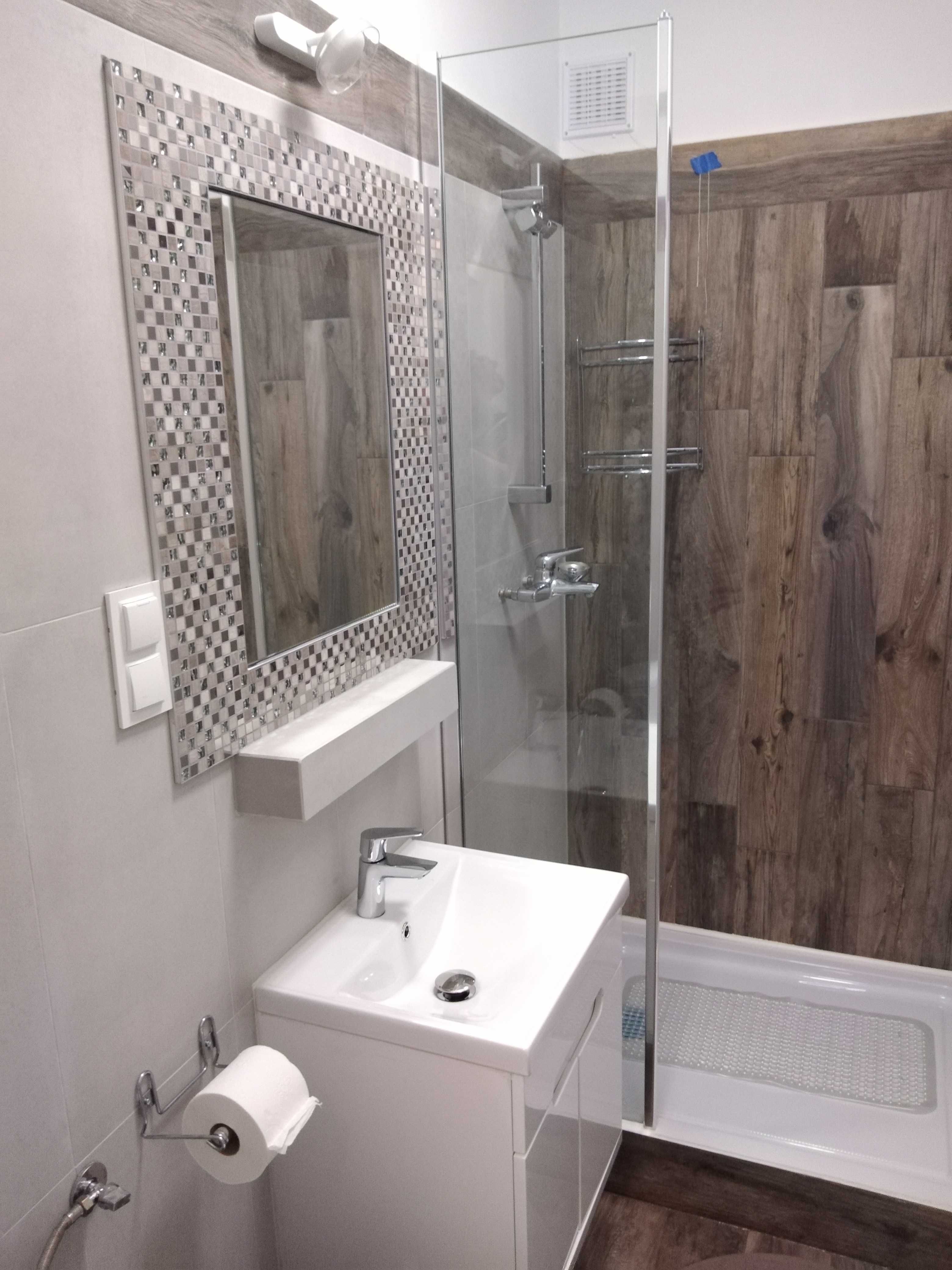 Pokoje z aneksami lub  apartament do wynajęcia  nocleg nad  morzem