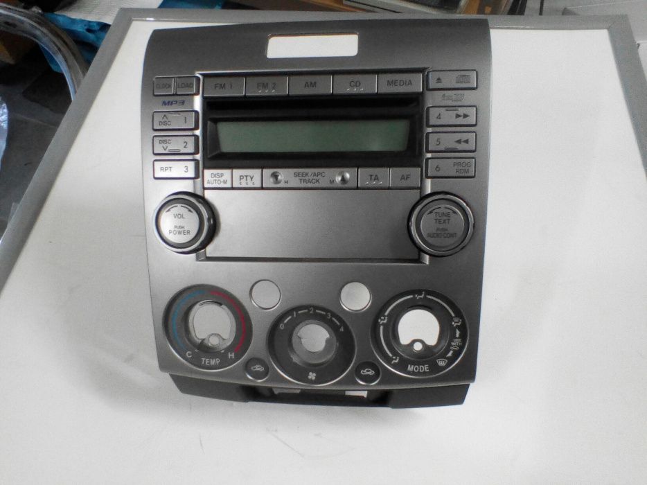 Radio Mazda Bt 50 novo