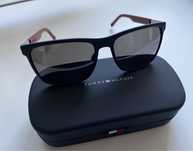 Óculos de Sol Tommy Hilfiger