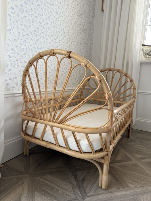 Łóżeczko rattanowe dla dziecka, handmade